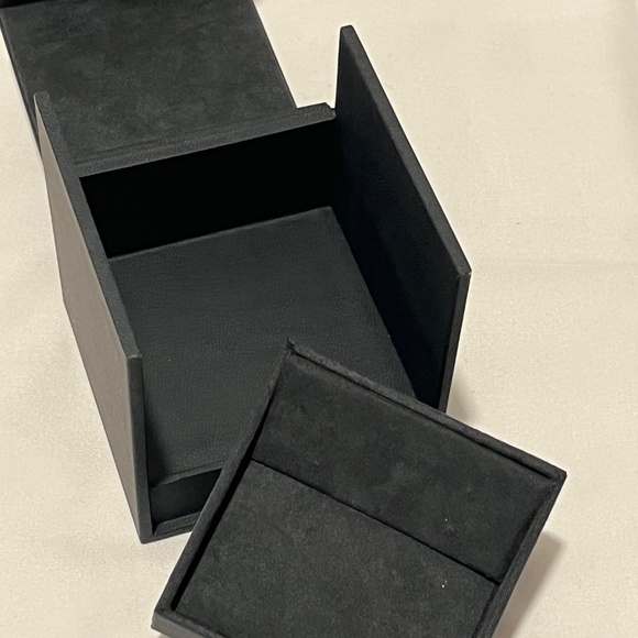 David Yurman Empty Jewelry Gift Box Watch / Bracelet Classic Black 3.25" Square - Picture 6 of 9